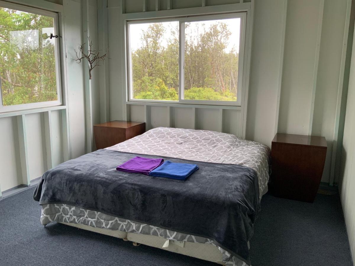 Simple Rustic Studio Deluxe Bed In Tropical Fruits Garden Hotell Mountain View Exteriör bild