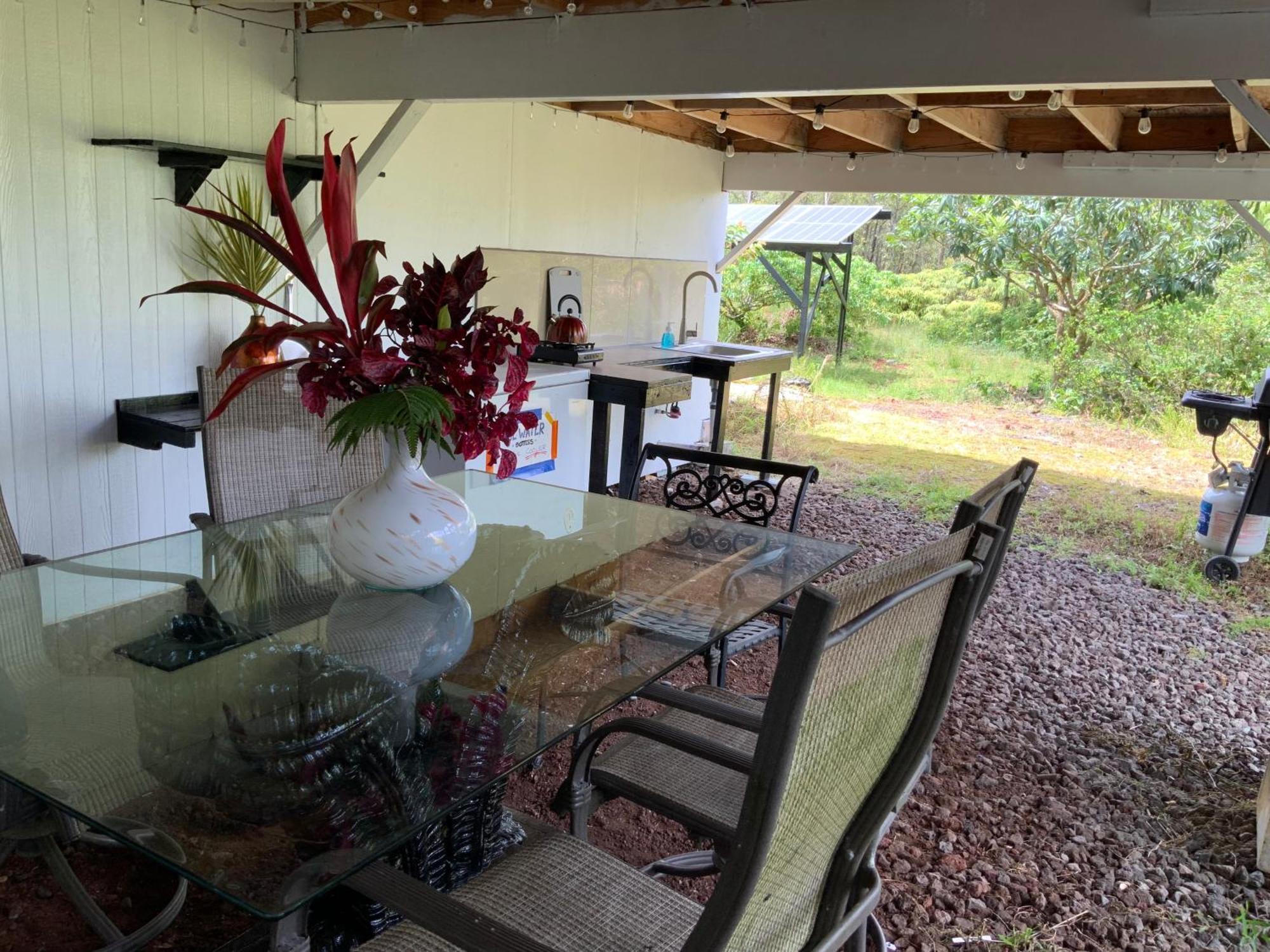 Simple Rustic Studio Deluxe Bed In Tropical Fruits Garden Hotell Mountain View Exteriör bild